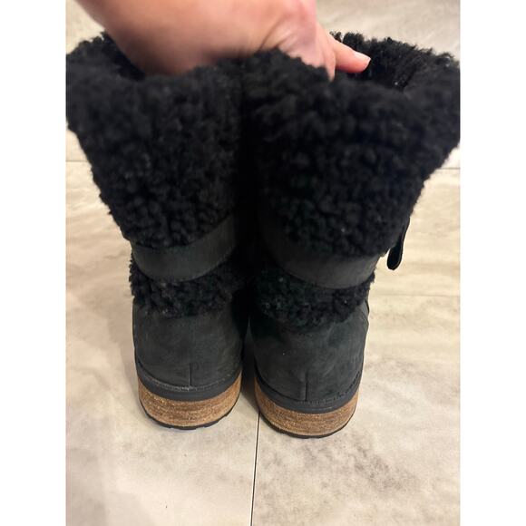 UGG Australia Womens Blayre II Black Leather Shearling Buckle Ankle Boot 8 - Picture 4 of 8